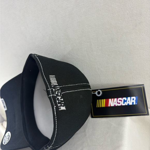 NASCAR Black Hat with grey Logo - Picture 2 of 3